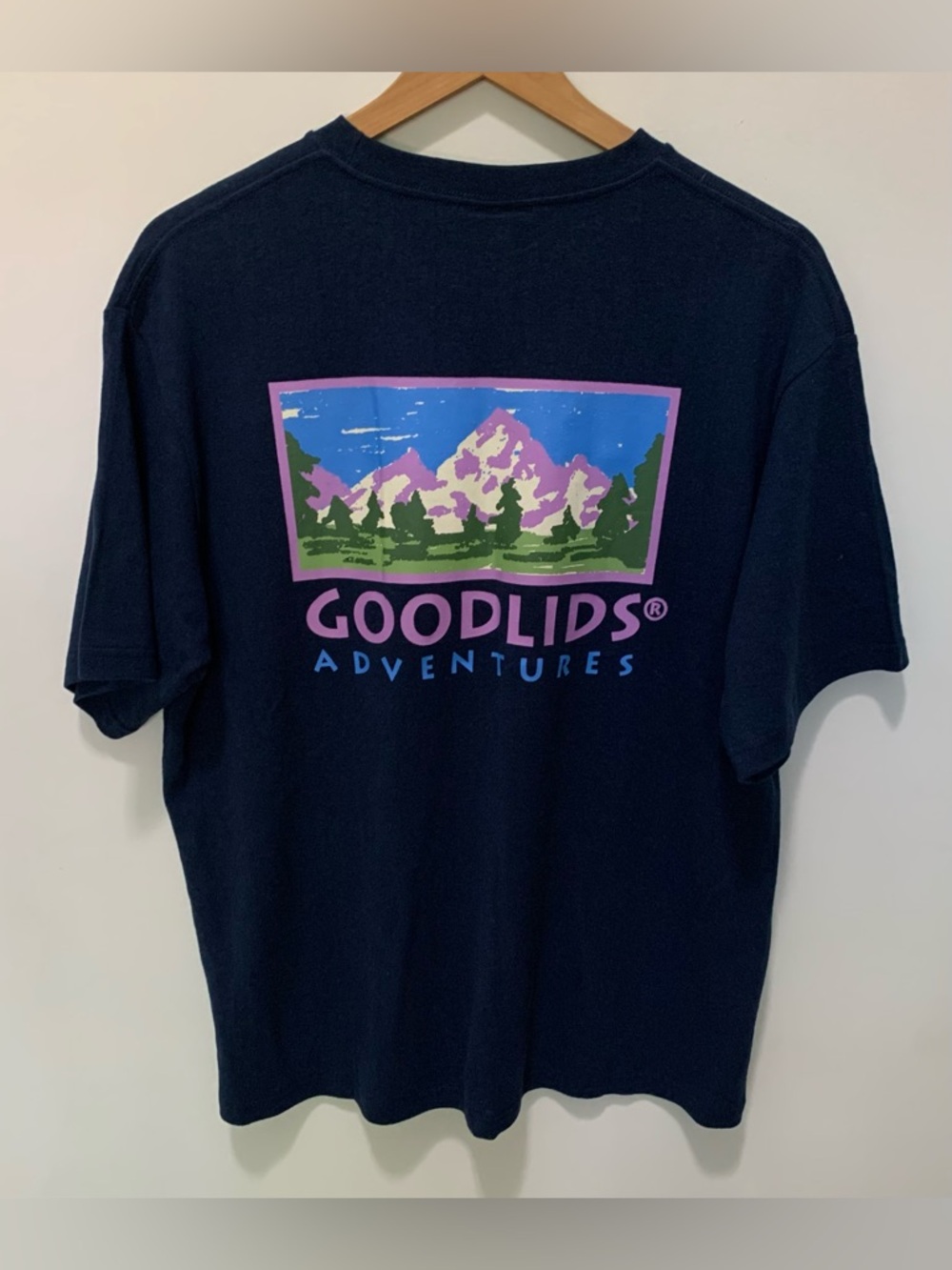 NWT Goodlids New Zealand Adventure Tee Blue Size Medium